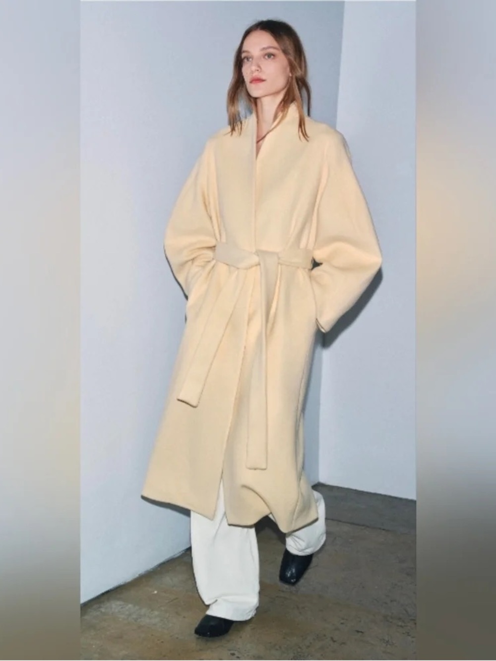 NWT. Zara ZW Collection Cream Wool Blend Oversized Coat. Size XS.